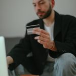 Как купить банковскую карту image_689.jpg