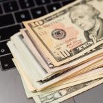 Банковская карта на имя другого человека особенности покупки и использования image_847.jpg